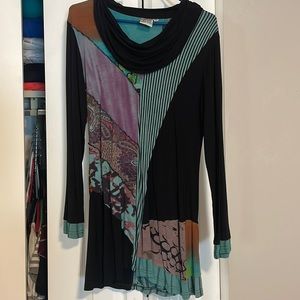 Comfy long sleeve: worn as short dress or top with leggings